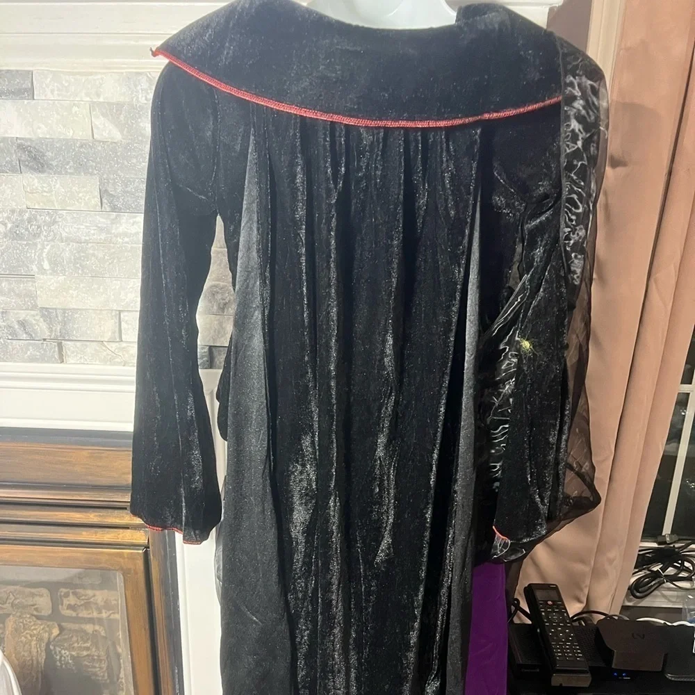 Girls Purple and Black Witch Costume – Halloween & Performance Dress (Size 140)